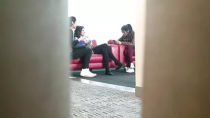 Tekanan toket jilbab indo porn besar