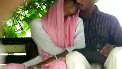 Jembut tebal xxx indo tante wanita tua