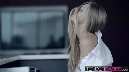 Tracy Adams - kebiasaan buruk bokep indo xx